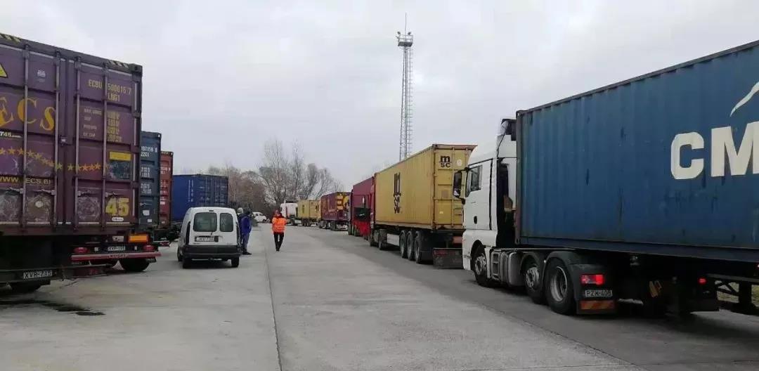 雙清包稅灰色清關？看看這40個中歐鐵路貨柜的悲催遭遇