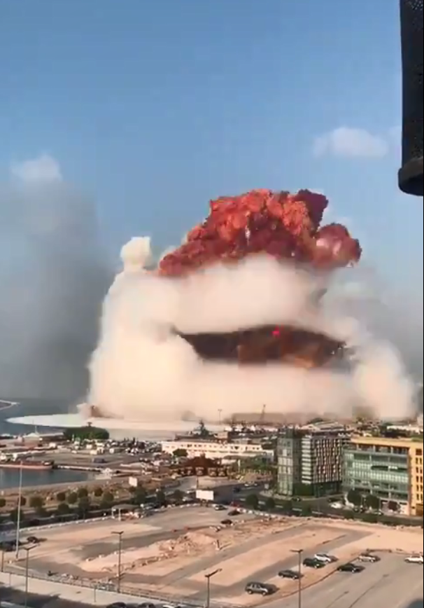 突發!史上最大港口大爆炸今晨發生在貝魯特:2700噸危險品爆炸,傷亡超4000(圖3)