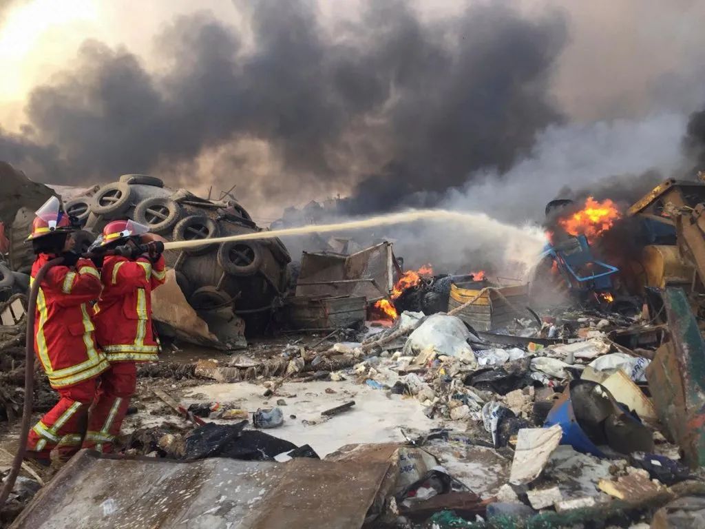 突發!史上最大港口大爆炸今晨發生在貝魯特:2700噸危險品爆炸,傷亡超4000(圖7)